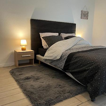 Le Vendeen Apt 3 Chambres Fontenay Le Comte Extérieur photo