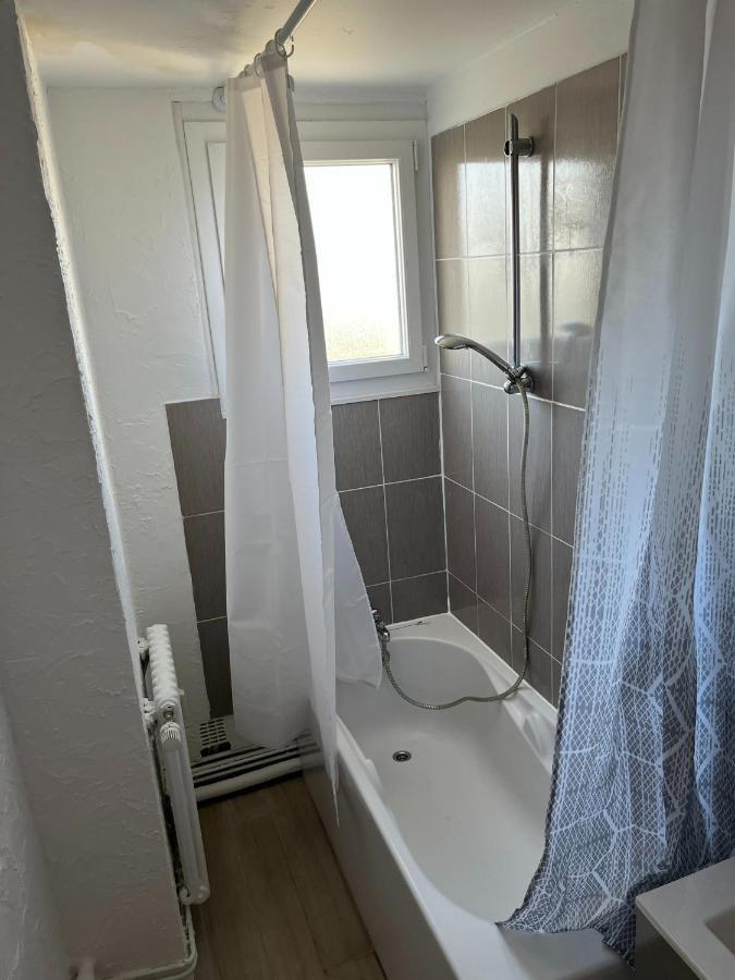 Le Vendeen Apt 3 Chambres Fontenay Le Comte Extérieur photo
